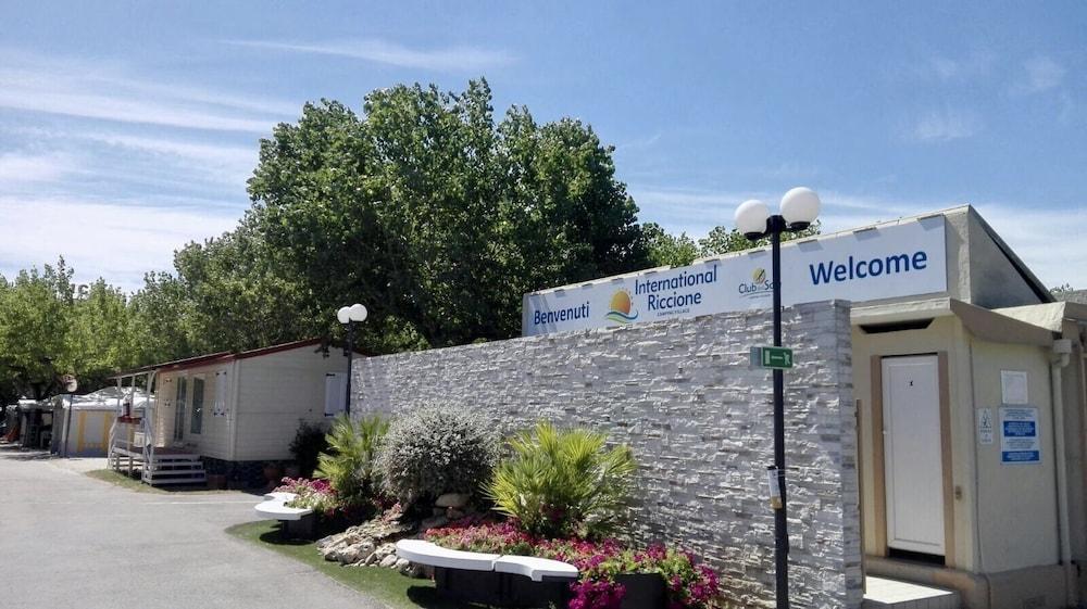 Club Del Sole Riccione Easy Camping Village Exteriör bild